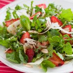 strawberry、Fennel和Arugula沙拉微信健康厨房