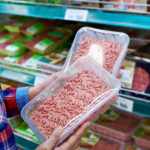 买家选择商店分片肉